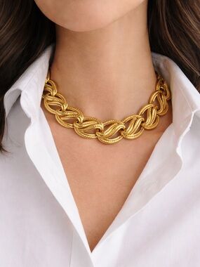 Chunky Gold Tone Chain Necklace Statement Collar Vintage Style Bold Link